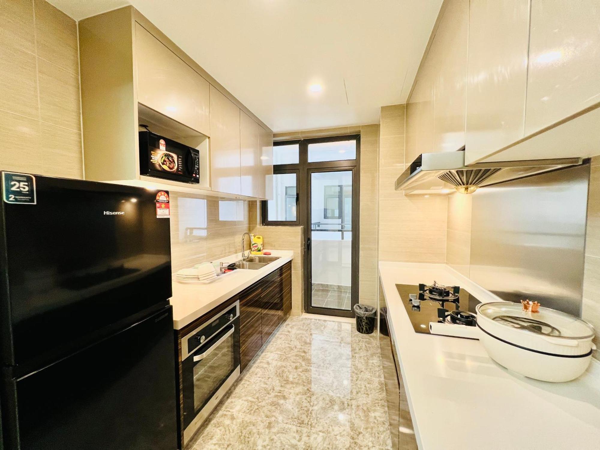 Apartemen R&f Seine Region - Xin An